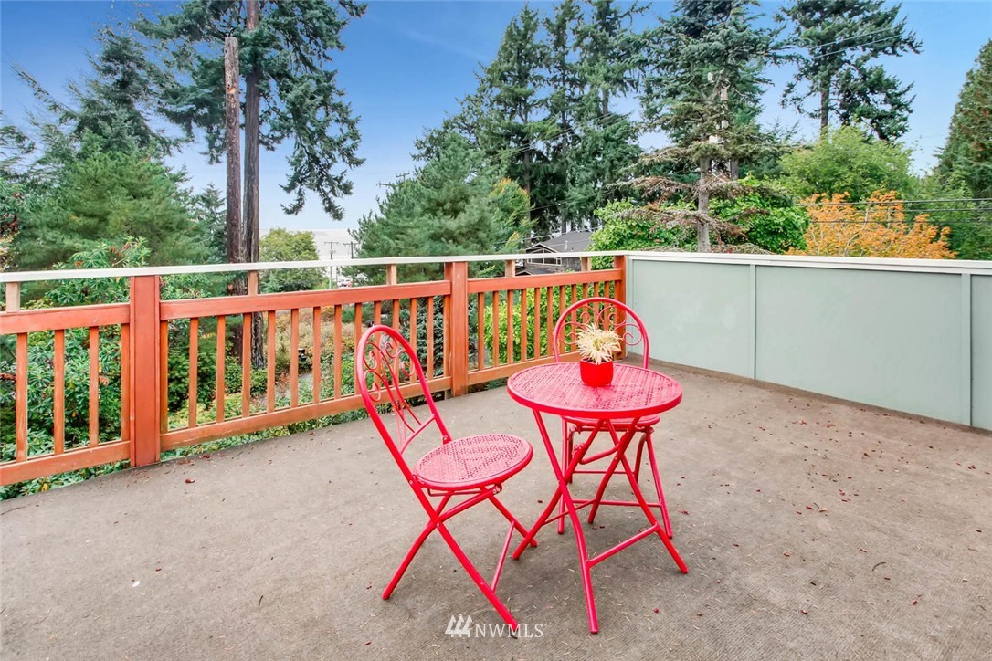 4537 Southwest Director Street Seattle, WA 98136 - Photo 25 of 25 Gallery Image 25