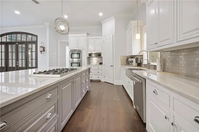 $689,000 | 17612 Greens Court, Baton Rouge, LA 70810