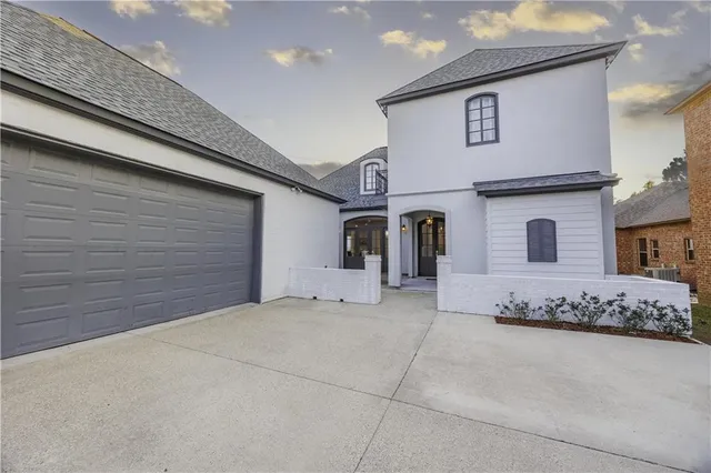 $689,000 | 17612 Greens Court, Baton Rouge, LA 70810