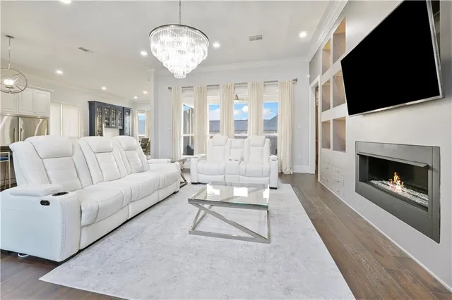 $689,000 | 17612 Greens Court, Baton Rouge, LA 70810