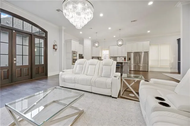 $689,000 | 17612 Greens Court, Baton Rouge, LA 70810