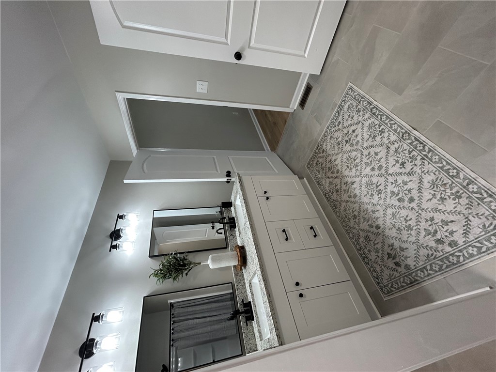 140 State Rd S-37-204 Seneca, SC 29678 - Photo 13 of 24