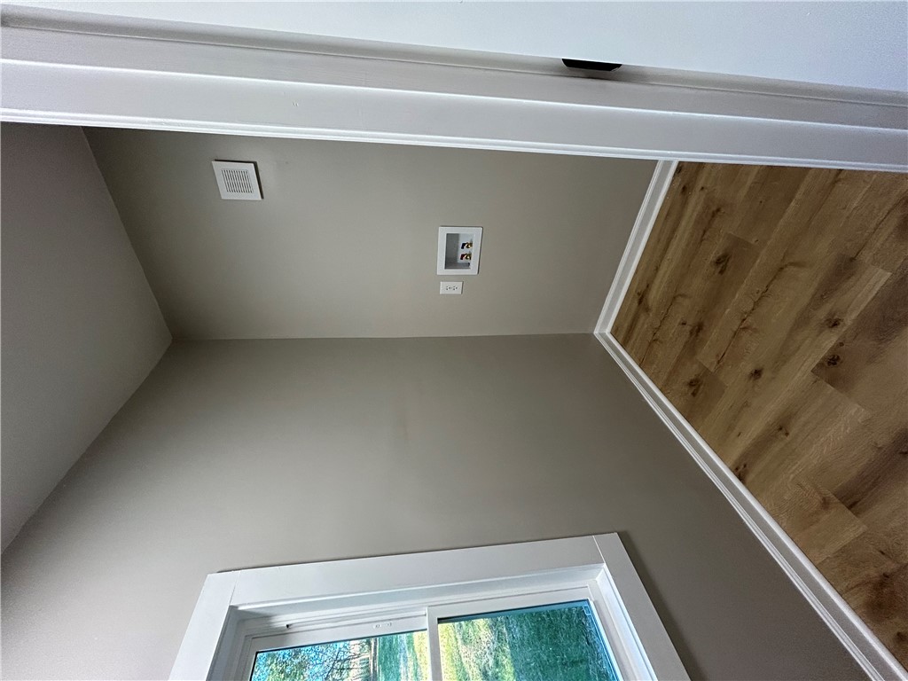 140 State Rd S-37-204 Seneca, SC 29678 - Photo 18 of 24