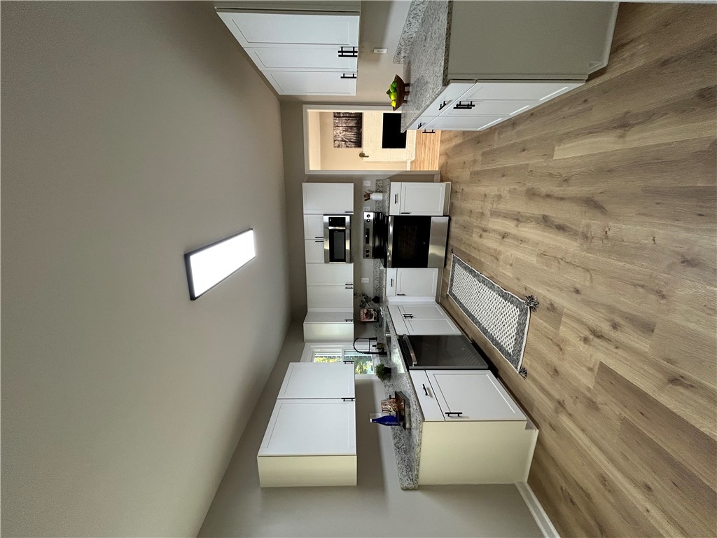 140 State Rd S-37-204 Seneca, SC 29678 - Photo 5 of 24