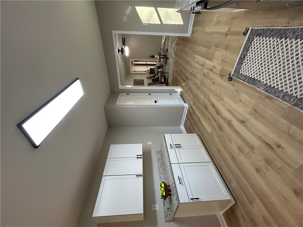 140 State Rd S-37-204 Seneca, SC 29678 - Photo 6 of 24