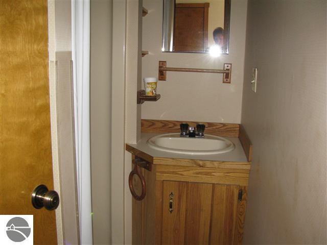 11000 South Hill Road Cedar, MI 49621 - Photo 7 of 15 1702630-6.JPG