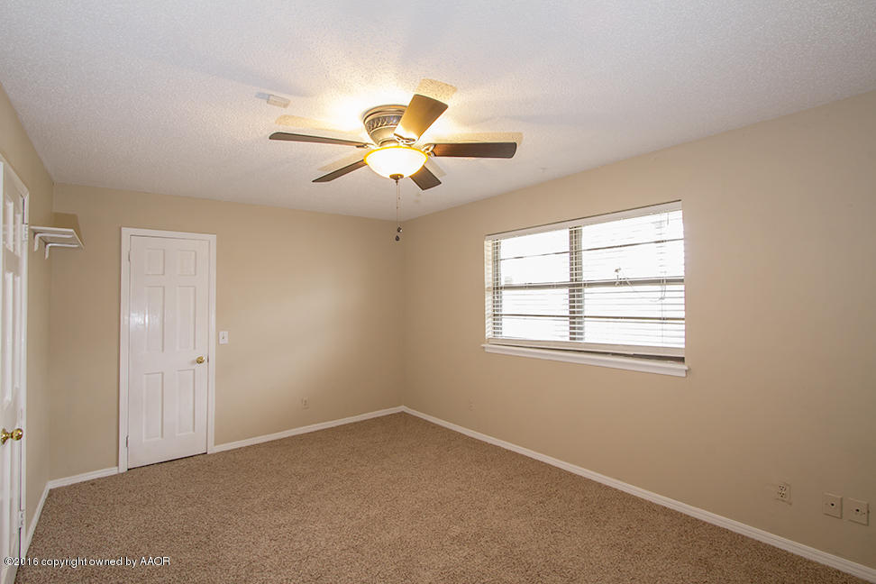 6815 Rochelle Lane Amarillo, TX 79109 - Photo 16 of 21 Bedroom