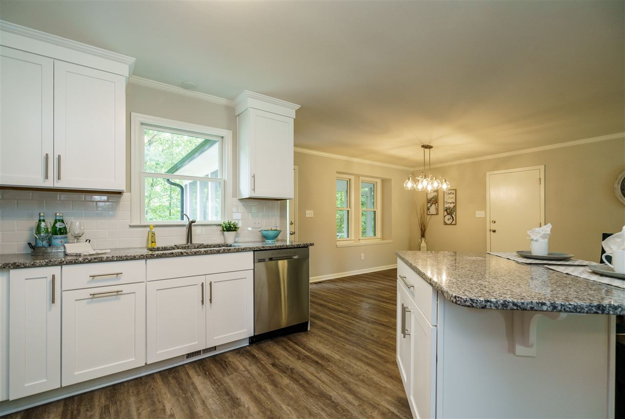 201 Brandywine Drive Raleigh, NC 27607 - Photo 15 of 27 Kitchen