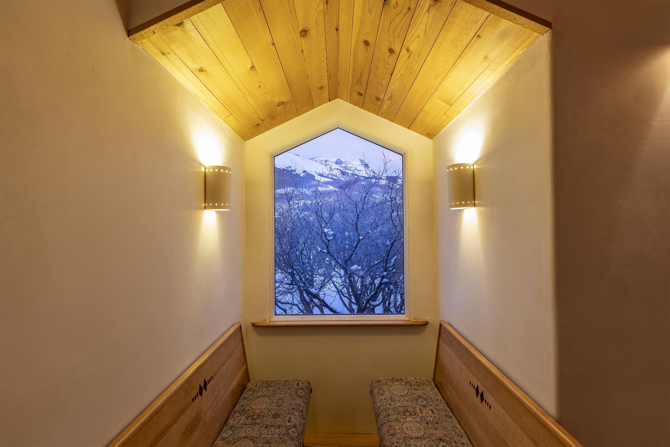 6 Valley View Road Telluride, CO 81435 - Photo 16 of 37 Nook