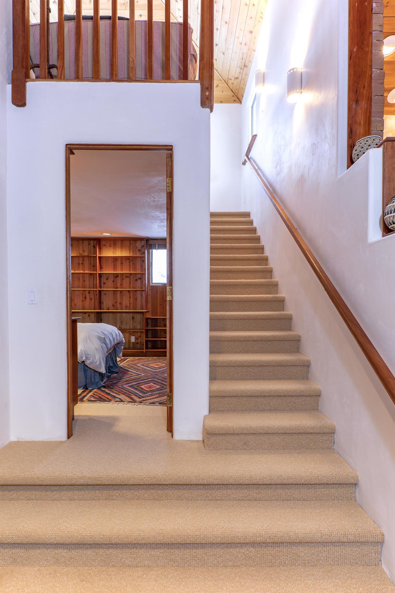 6 Valley View Road Telluride, CO 81435 - Photo 29 of 37 StairsVert