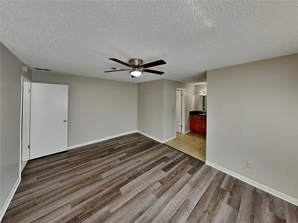 $2,239 | Undisclosed Address, Brandon, FL 33510