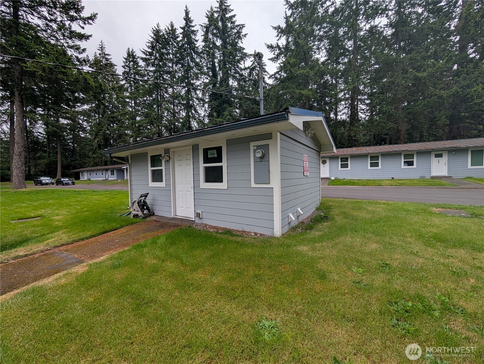 11002 Idlewild Road Southwest Lakewood, WA 98498 - Photo 14 of 17