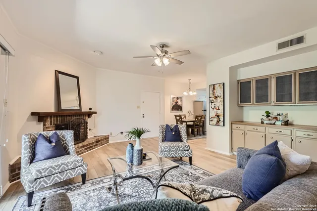 $149,900 | 1819 Babcock Road, Unit 706 BUILDING G, San Antonio, TX 78229