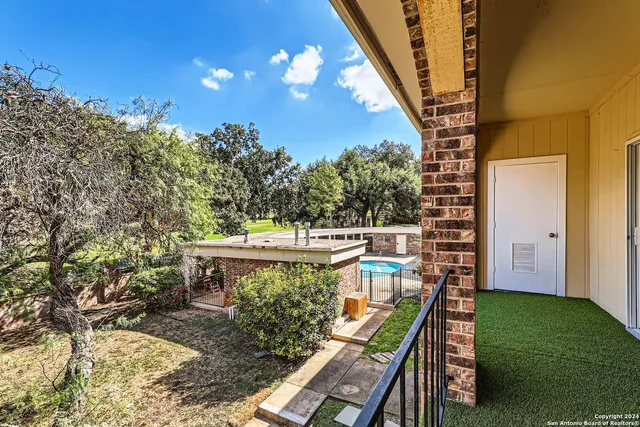 $149,900 | 1819 Babcock Road, Unit 706 BUILDING G, San Antonio, TX 78229