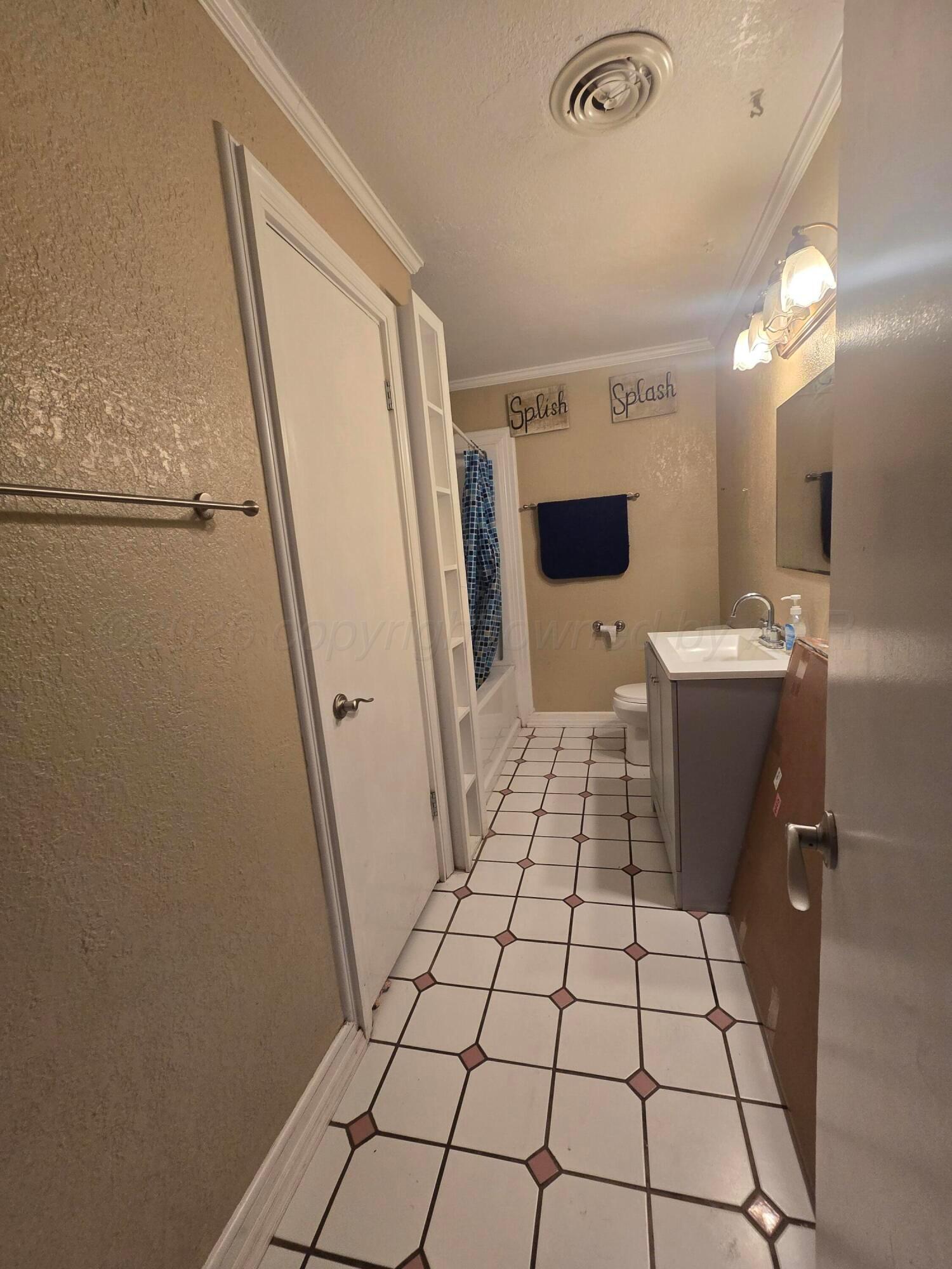 210 Brown Street Borger, TX 79007 - Photo 6 of 13 20260331_134405