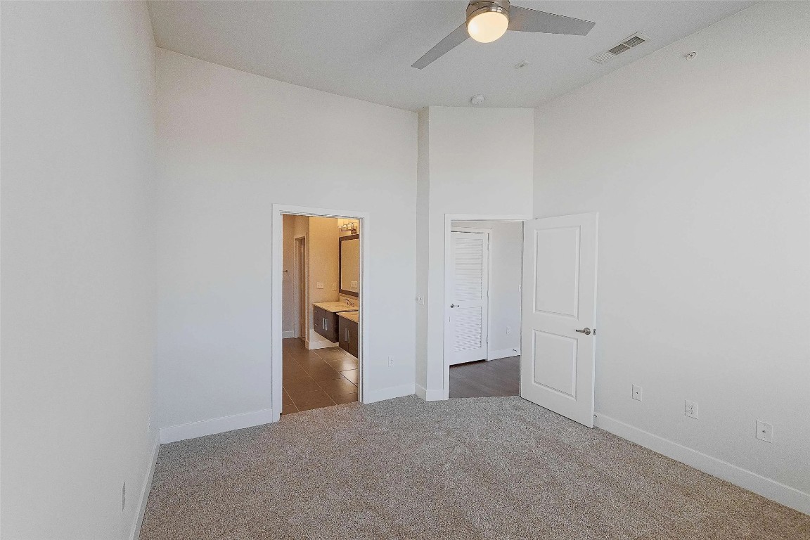 4800 Steiner Ranch Boulevard, Unit 7204 Austin, TX 78732 - Photo 19 of 31 Up to 8 weeks free rent plus reduced deposits!