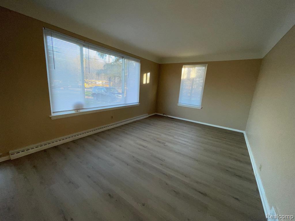 4201 North Genesee Road Flint, MI 48506 - Photo 7 of 15 Gallery Image 7