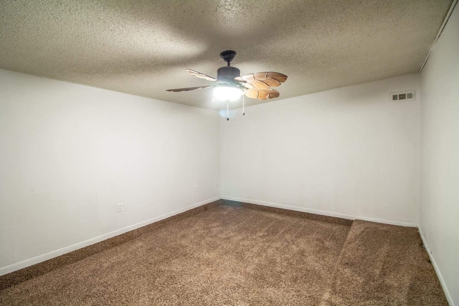 2714 62nd Street Lubbock, TX 79413 - Photo 25 of 28 an empty room