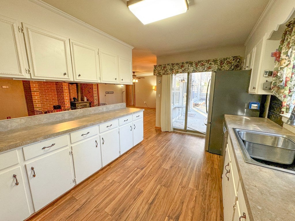 9422 Hungarytown Road Crewe, VA 23930 - Photo 7 of 38 Gallery Image 7
