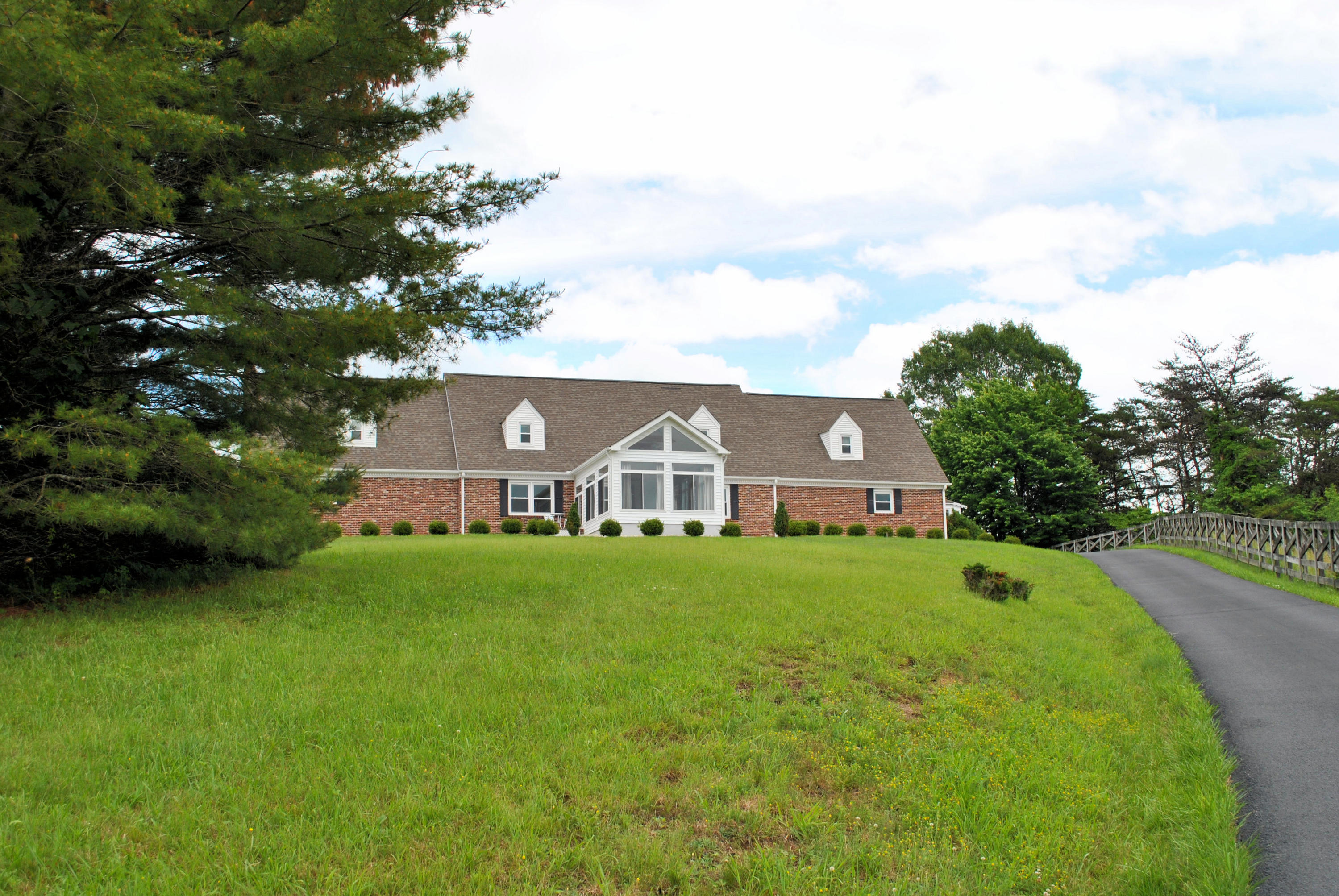 240 Fawn Lane Riner, VA 24149 - Photo 1 of 95 6BR, 3.5BA On 27+ Acres