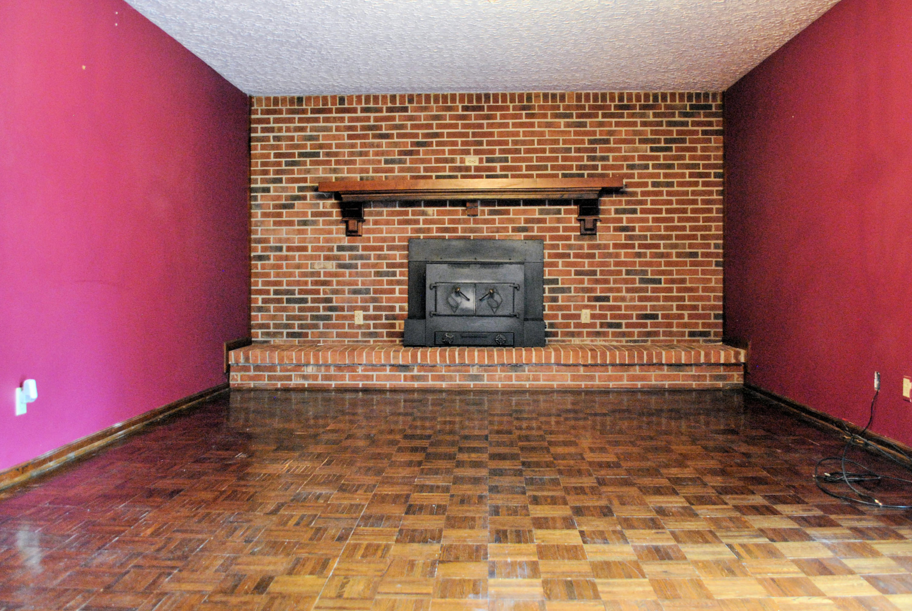 240 Fawn Lane Riner, VA 24149 - Photo 30 of 95 Family Room
