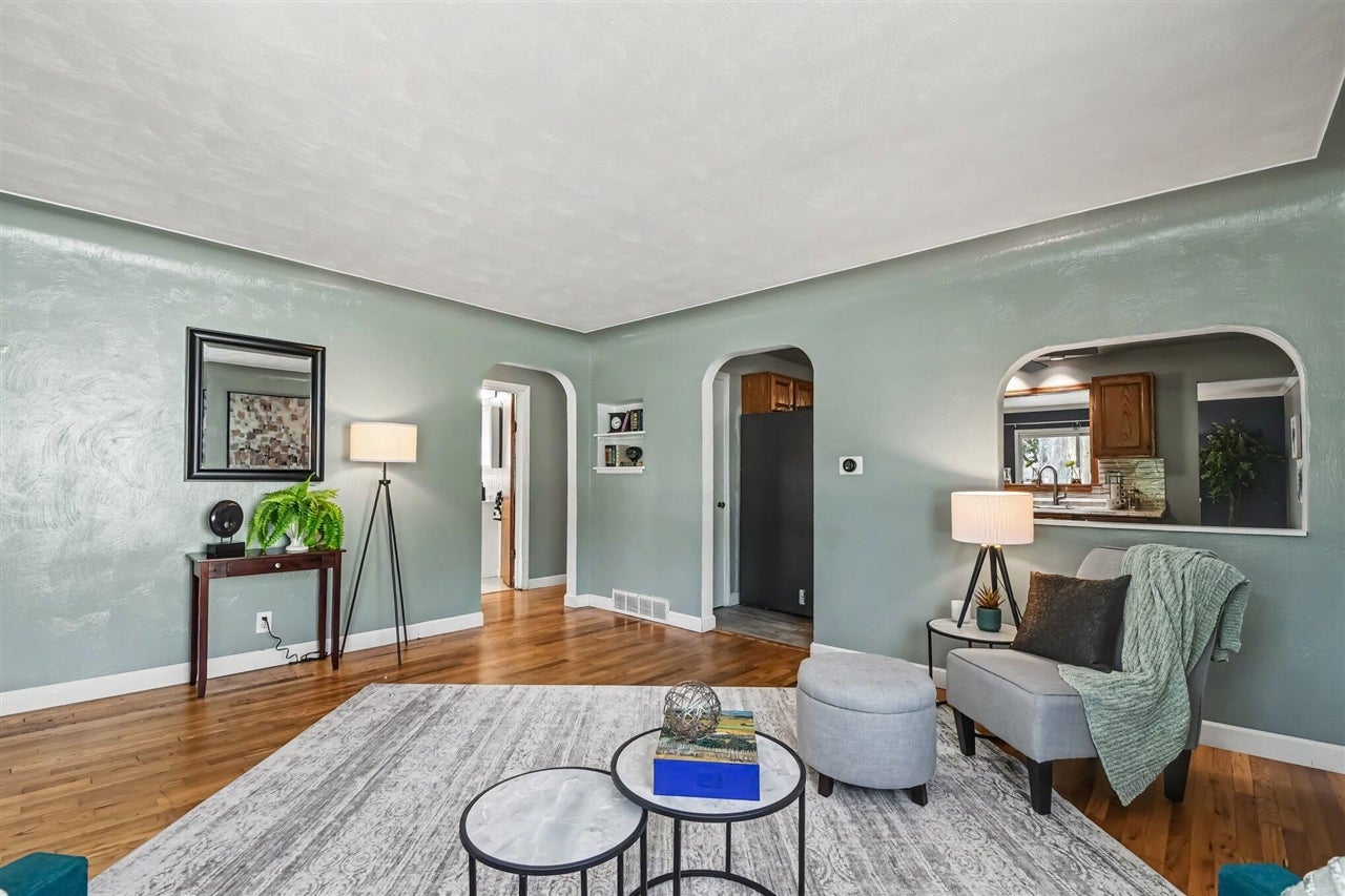 409 Forrest Street Wayland, MI 49348 - Photo 3 of 17 Gallery Image 3