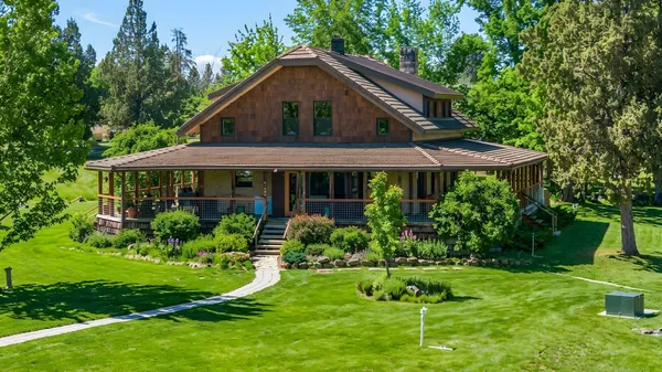 $1,749,000 | 61900 Anker Lane, Bend, OR 97702