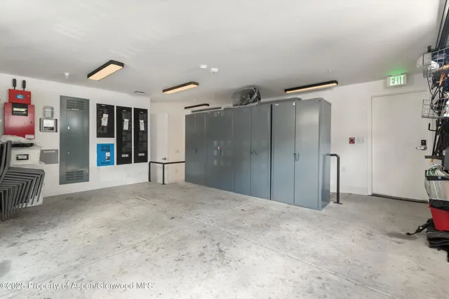 $250,000 | 627 East Hopkins Avenue, Aspen, CO 81611