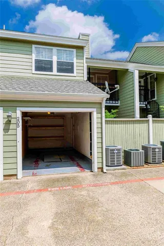 $1,600 | 6220 Bentwood Trail, Unit 205, Dallas, TX 75252