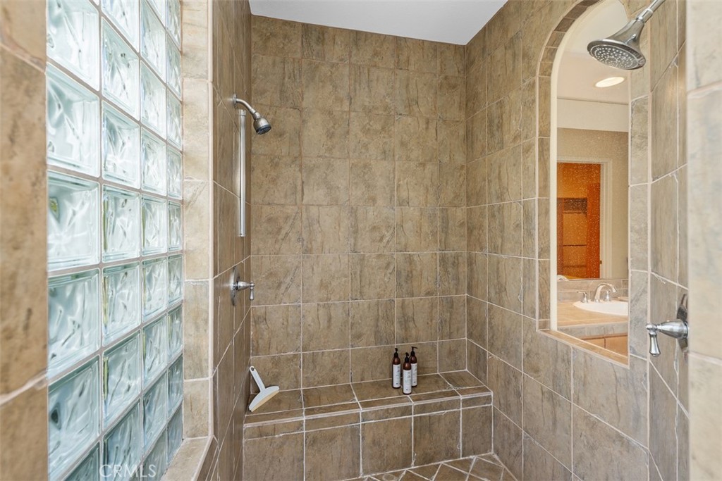 1228 Verdugo Road Palm Springs, CA 92262 - Photo 13 of 25 Primary bathroom with separate walk in shower