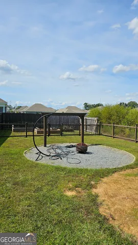 $2,200 | 208 Huxley Terrace, Bonaire, GA 31005