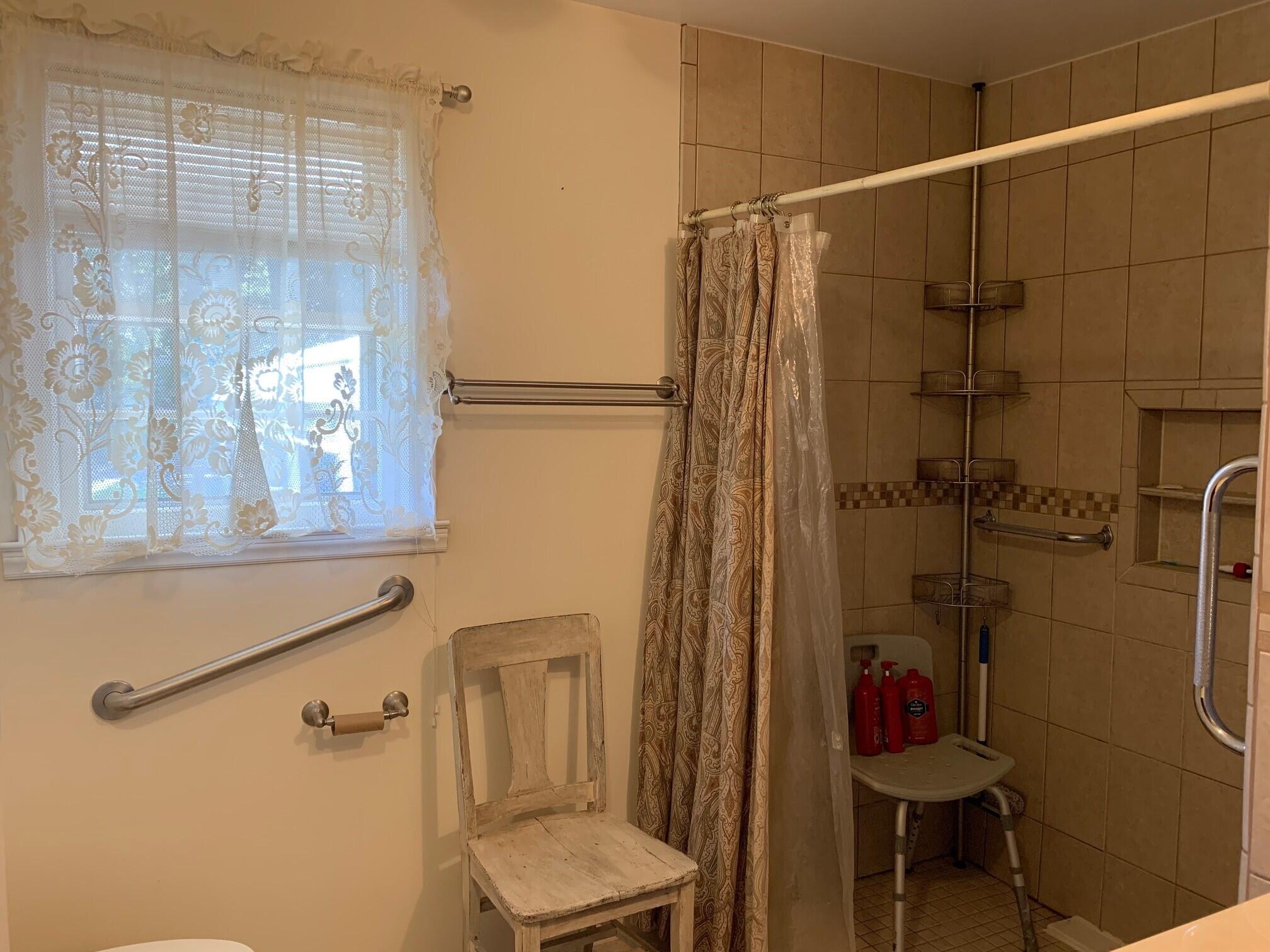 978 Rockland Road Ronceverte, WV 24970 - Photo 23 of 37 Gallery Image 23