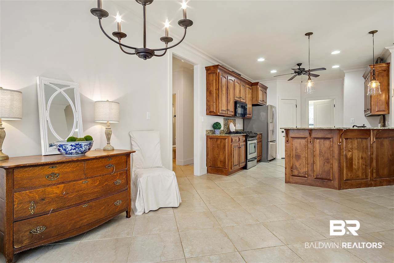 20319 Bunker Loop Fairhope, AL 36532 - Photo 10 of 28