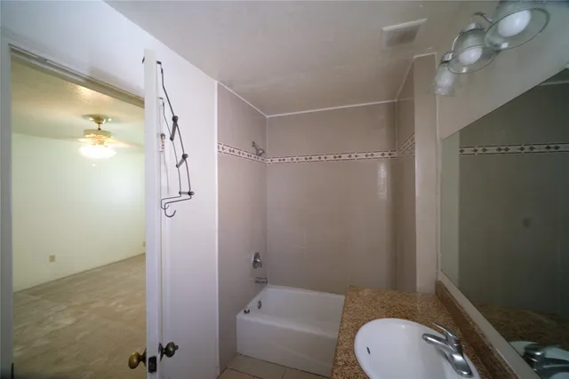 $2,000 | 12526 Lima Drive, Houston, TX 77099