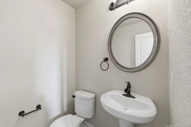 $300,000 | 2127 Rosillos Peak, San Antonio, TX 78245