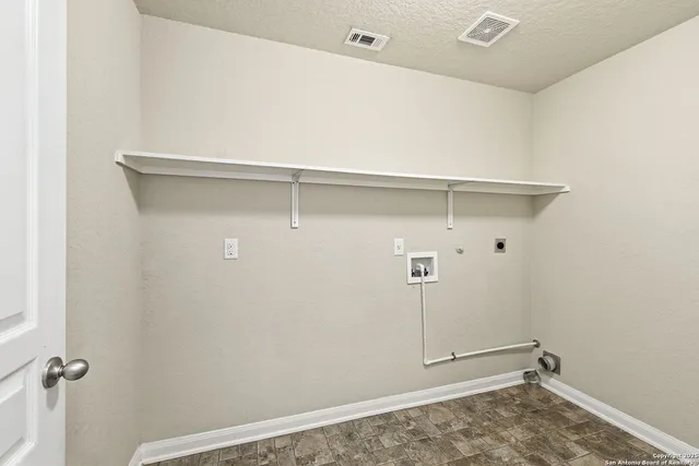 $300,000 | 2127 Rosillos Peak, San Antonio, TX 78245