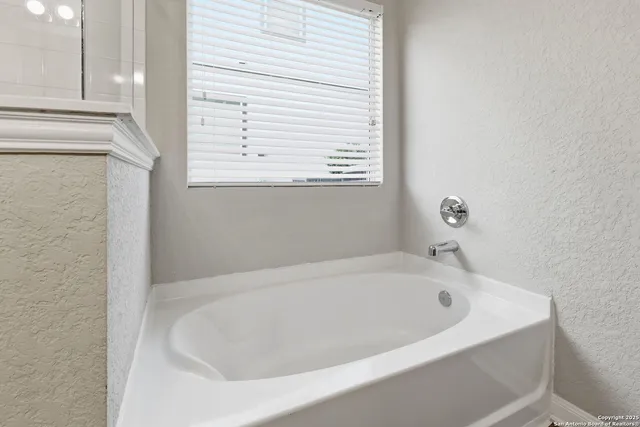 $300,000 | 2127 Rosillos Peak, San Antonio, TX 78245