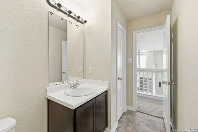 $300,000 | 2127 Rosillos Peak, San Antonio, TX 78245