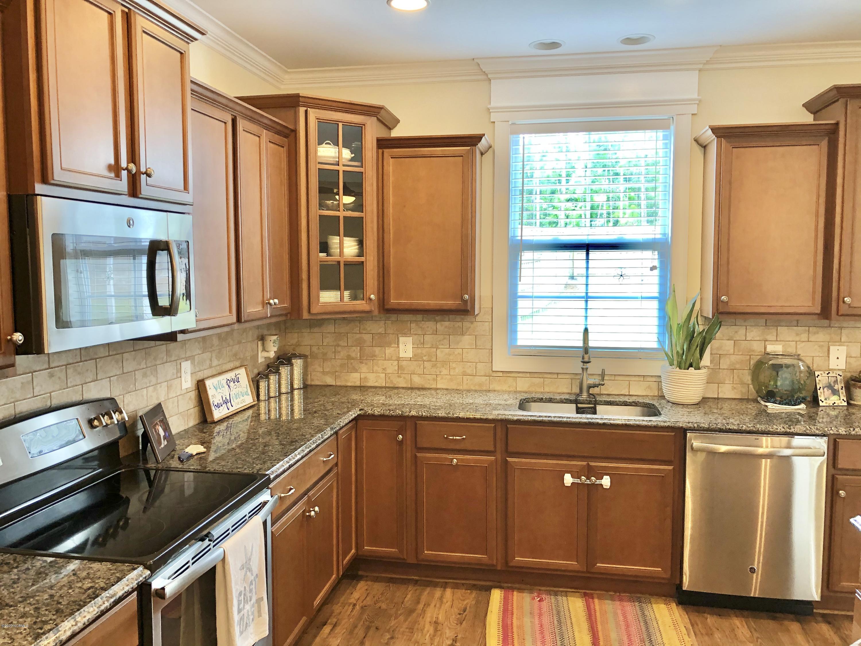 6026 Tarin Road Wilmington, NC 28409 - Photo 5 of 38 IMG_5305