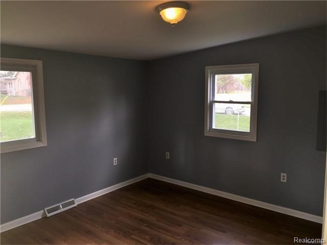 3207 South Vassar Road Davison, MI 48423 - Photo 24 of 42 24.jpg