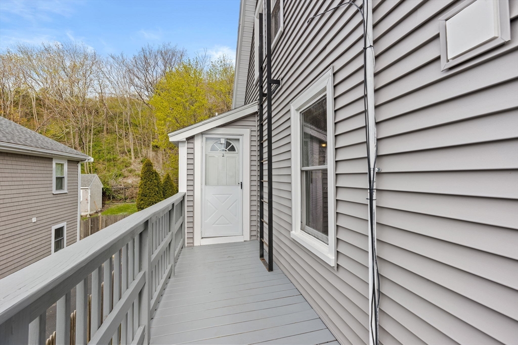 435 Newport Road Hull, MA 02045 - Photo 31 of 35 a view of balcony