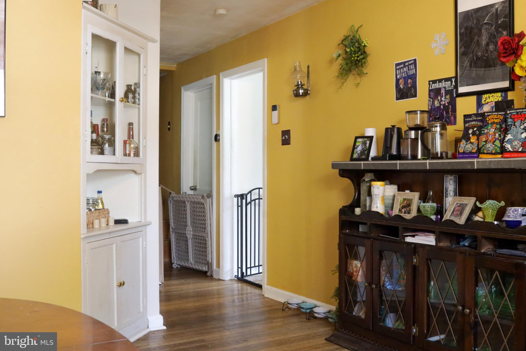 443 Vincent Road Willow Grove, PA 19090 - Photo 6 of 22