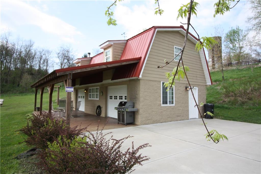 780 Turkey Knob Road Garards Fort, PA 15338 - Photo 2 of 24 Gallery Image 2