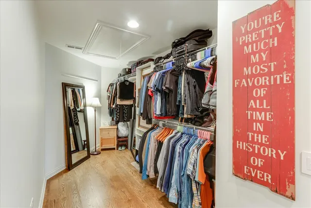 $1,249,000 | 27022 West Coventry Court, Lake Barrington, IL 60010