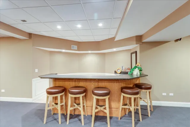 $1,249,000 | 27022 West Coventry Court, Lake Barrington, IL 60010