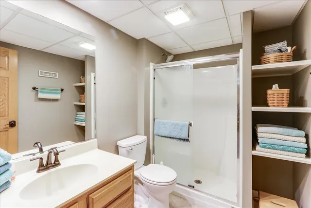 $1,249,000 | 27022 West Coventry Court, Lake Barrington, IL 60010