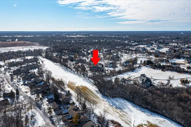 $1,249,000 | 27022 West Coventry Court, Lake Barrington, IL 60010