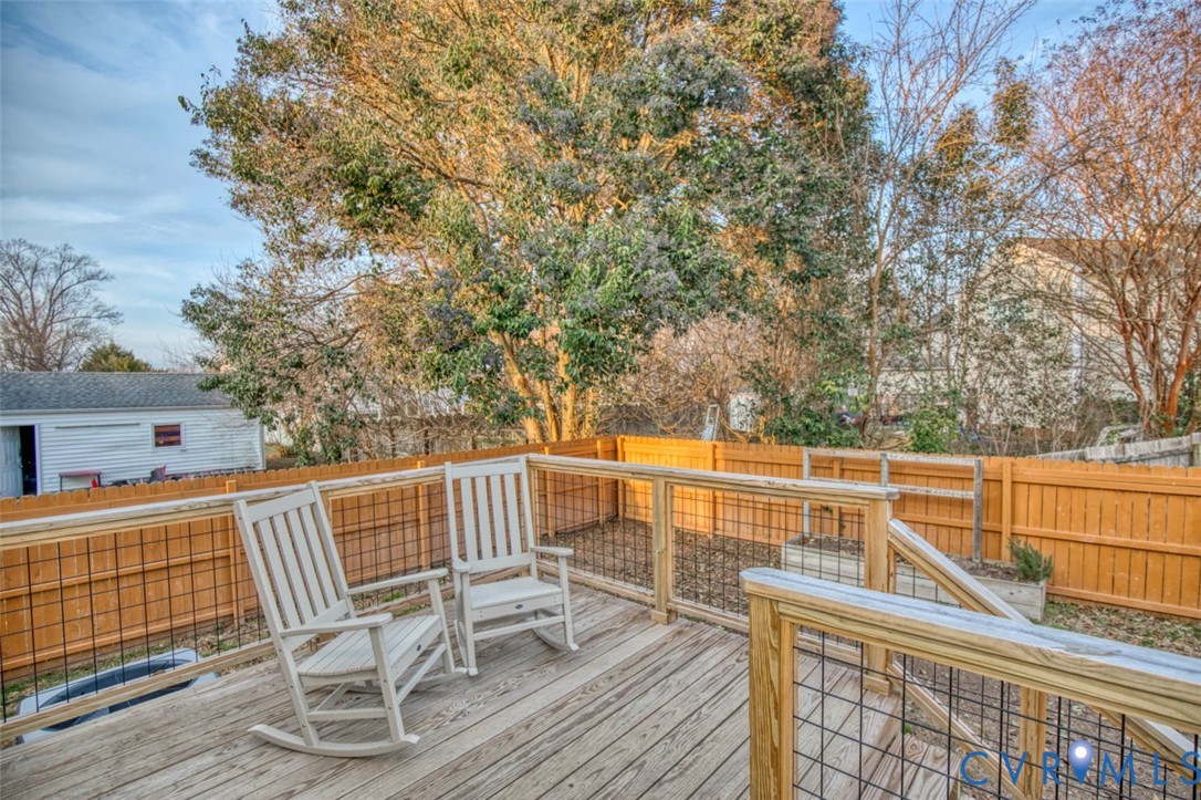 27 Trail Street Hampton, VA 23669 - Photo 11 of 36 a view of balcony with wooden floor and seating space