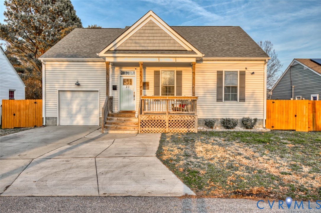 27 Trail Street Hampton, VA 23669 - Photo 4 of 36 a front view of a house