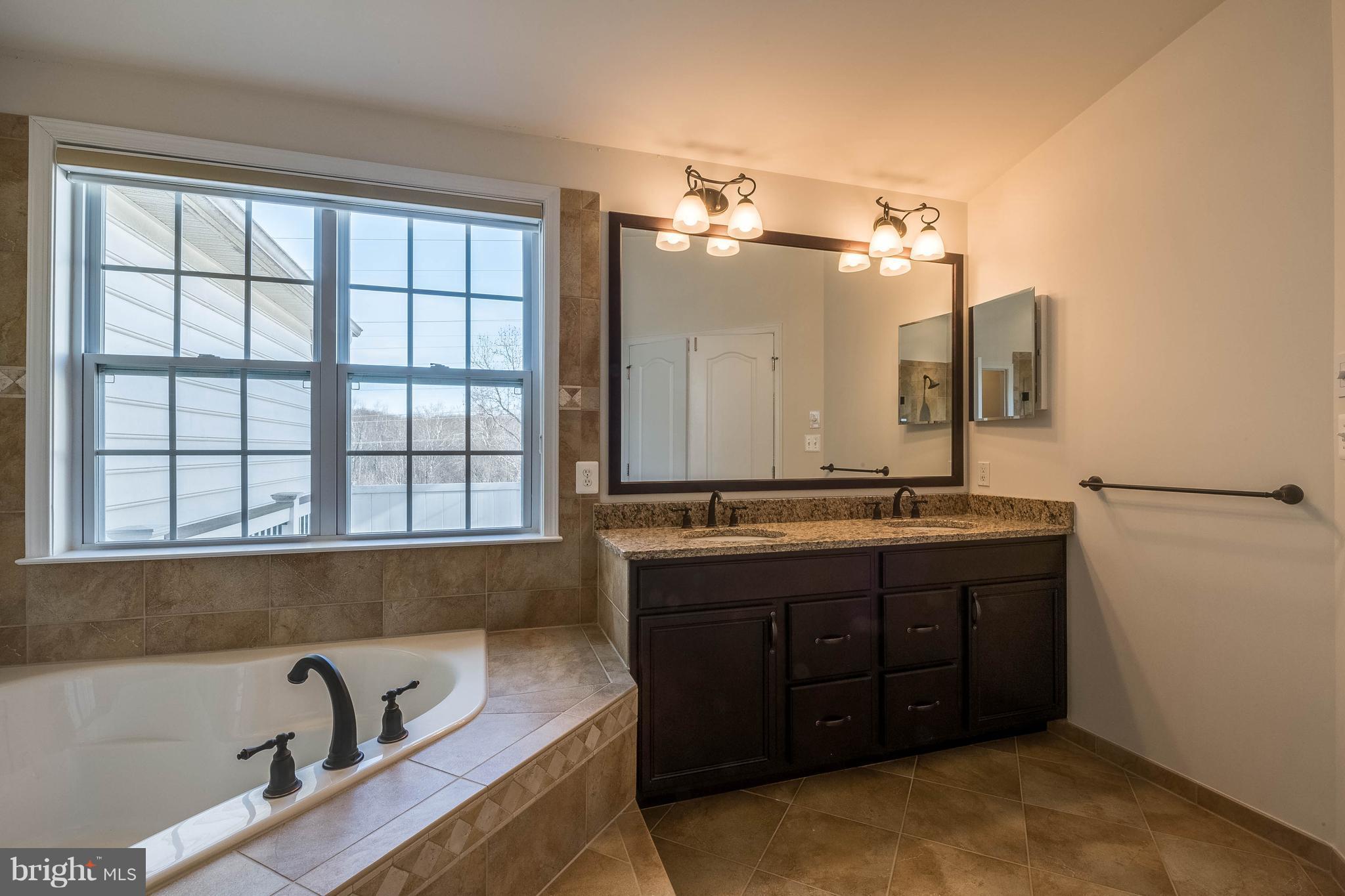 4019 Ranch Road Upper Marlboro, MD 20772 - Photo 25 of 30 Bath (Master)